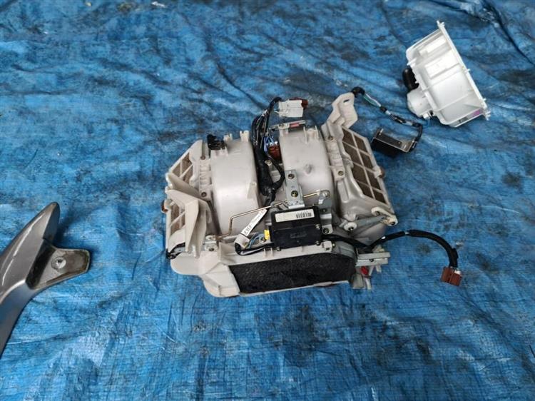 Мотор печки Хонда Легенд в Шуе 206136
